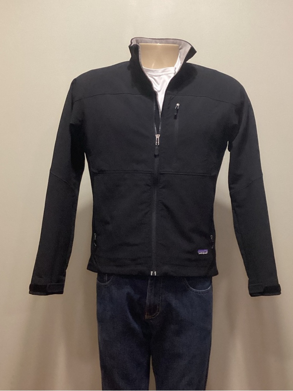 Patagonia Black Full-Zip Performance Jacket